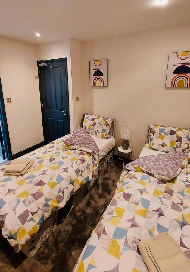Green Lantern, Private En-Suite Double Bedroom Aveley Dış mekan fotoğraf