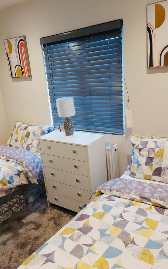 Green Lantern, Private En-Suite Double Bedroom Aveley Dış mekan fotoğraf