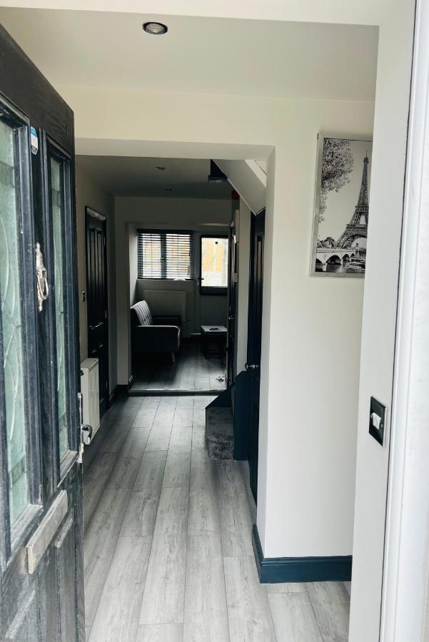 Green Lantern, Private En-Suite Double Bedroom Aveley Dış mekan fotoğraf
